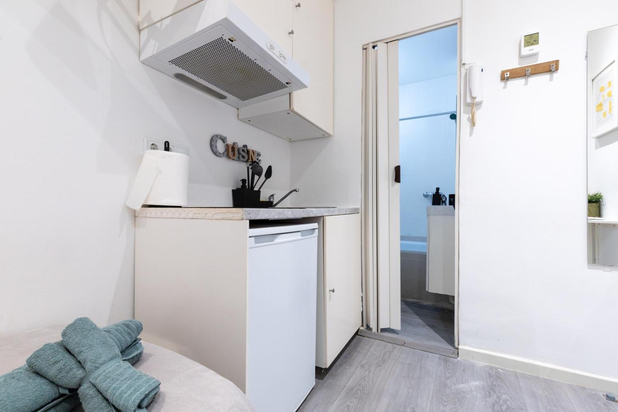 Petit Estudio En Madrid , Centro, 2 Pax, Wi-Fi & Tv 外观 照片